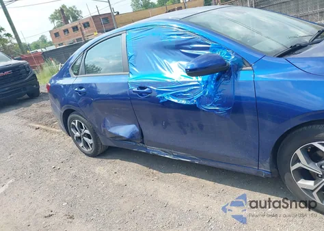 2019 Kia Forte Lxs из США, поврежденный, VIN 3KPF24AD0KE108948